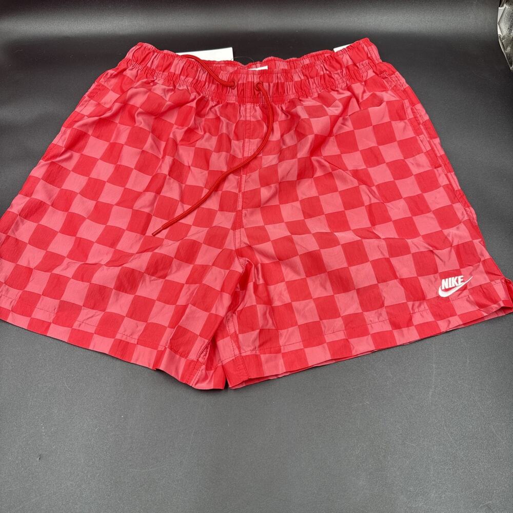 Nike Mens Sportswear Woven Flow Shorts Red Checkered FN3098-657 Size Medium NWT